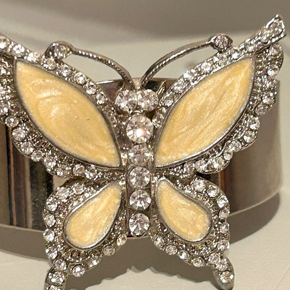 🦋 Vintage Stylish 90s Butterfly Silver and Clear Pave Crystal Cuff Bracelet 🦋✨ - Picture 8 of 11